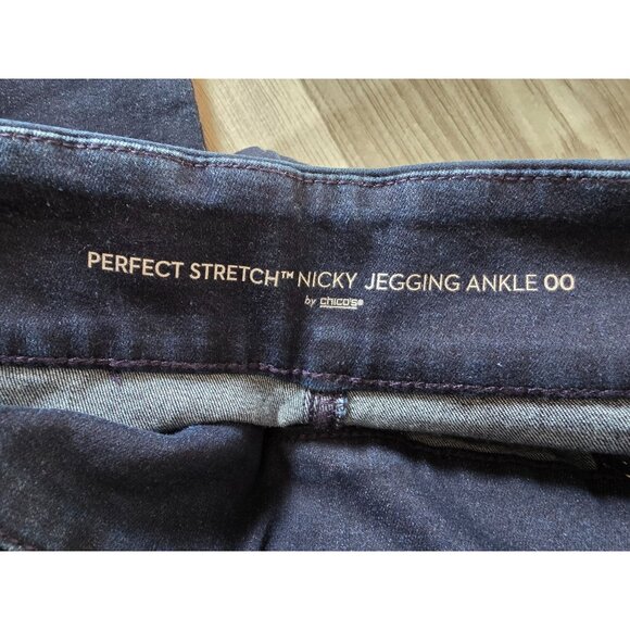 Chicos Perfect Stretch Nicky Jegging Ankle Size 00 Dark Wash Denim Womens Pants - Picture 2 of 4